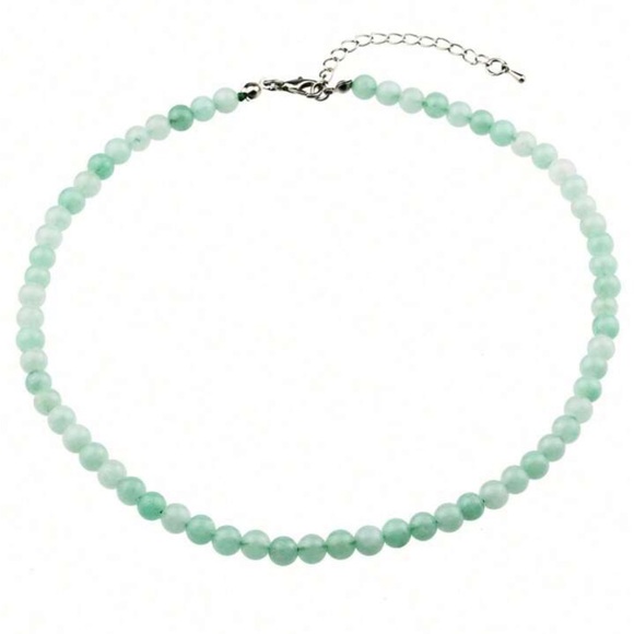 Handmade Jade Beaded Necklace - Picture 2 of 2